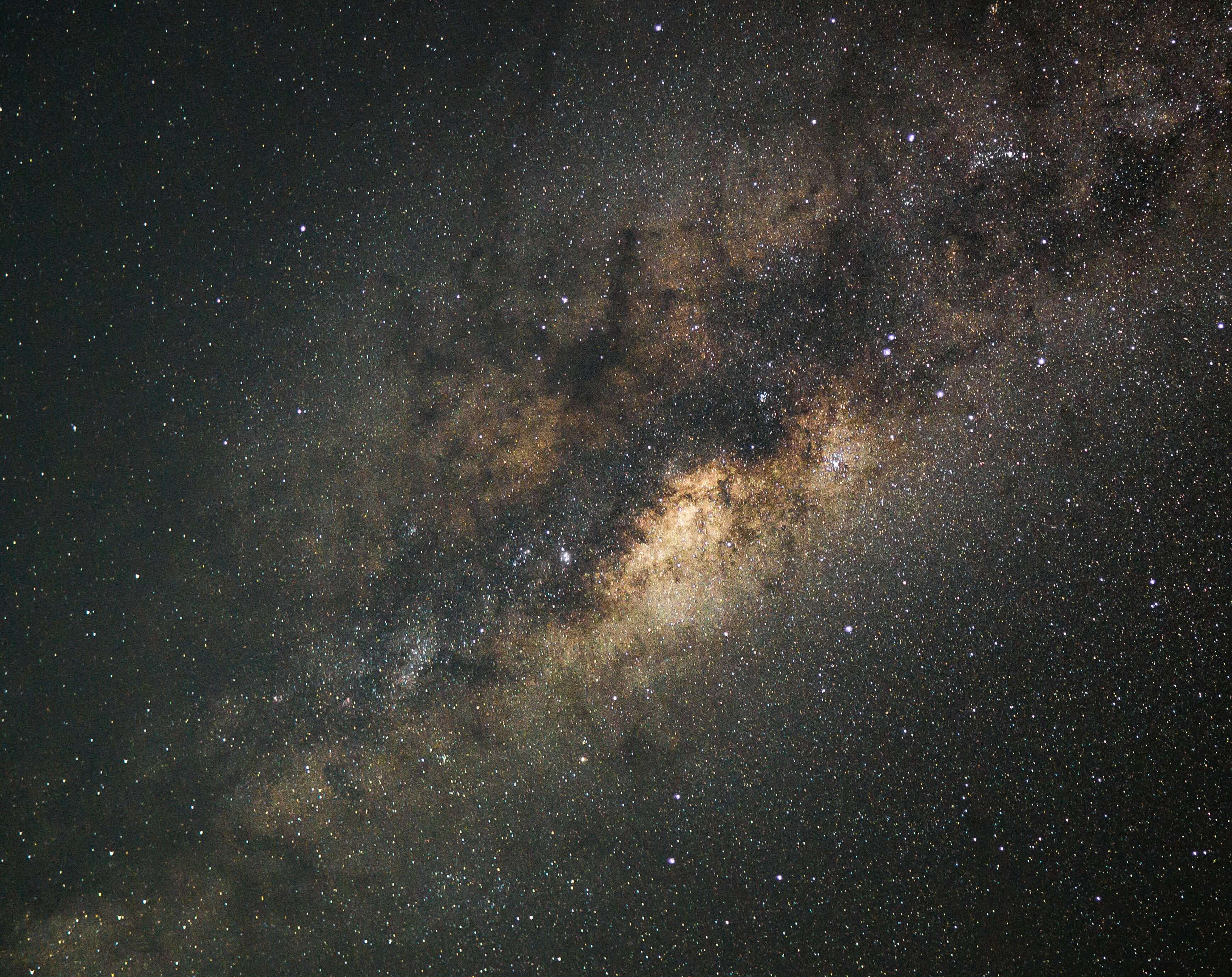 A shot of the Milky Way outside of Wellington